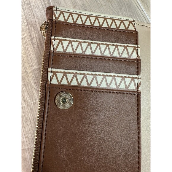 Sanrio Cinnamoroll Wallet Camping Allover Print  BoxLunch Exclusive Cards & Coin - Picture 16 of 16